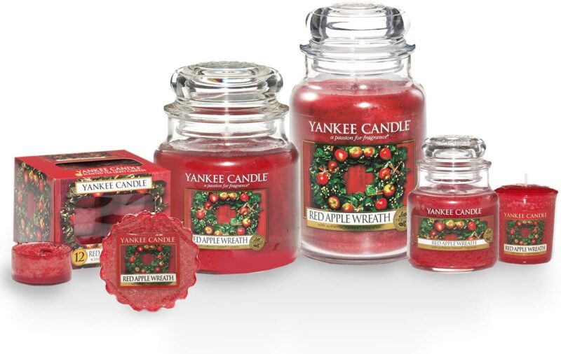 YANKEE CANDLE Red Apple Wreath Small Jar Candle